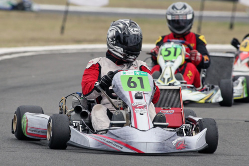 Stepping up in the KZ2 Masters class was Auckland driver Mark Wheeler (#61)