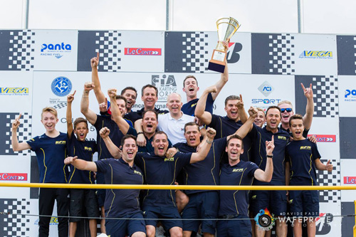 The Ricky Flynn Motorsport team celebrate the 2015 KF Junior World Championship