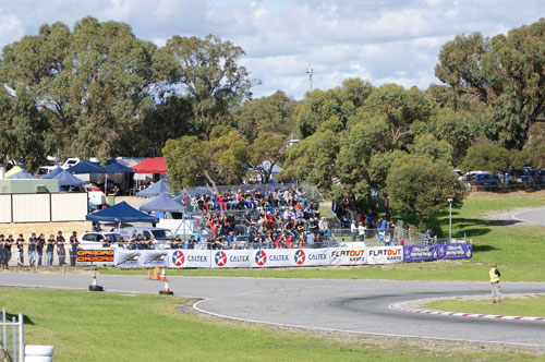 A decent crowd was on hand which included many non-karters due to the club's pre-event promotion