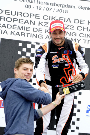 Max Verstappen presents KZ round 3 winner Jeremy Iglesias with the first place trophy